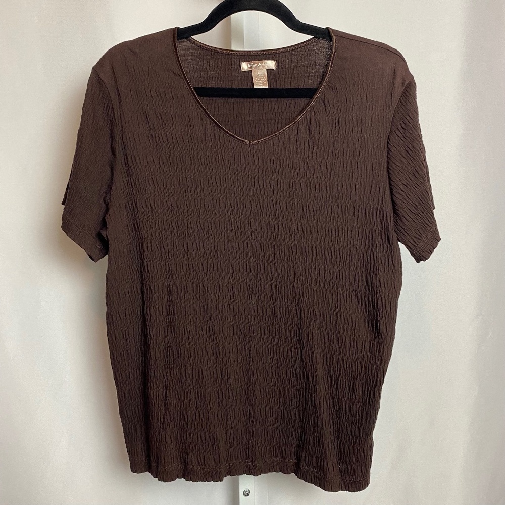White Stag Womenʻs Brown Short Sleeve Textured V-Neck Neck Blouse Large
